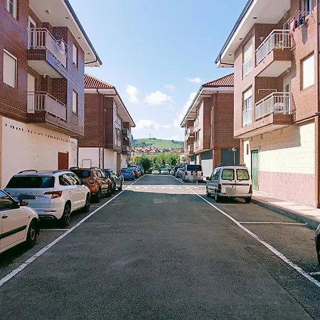 Con Piscina Y Tenis - Palace * Ajo