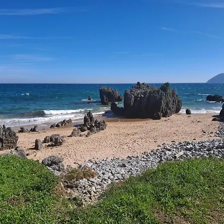 Con Piscina Y Tenis - Palace * Ajo