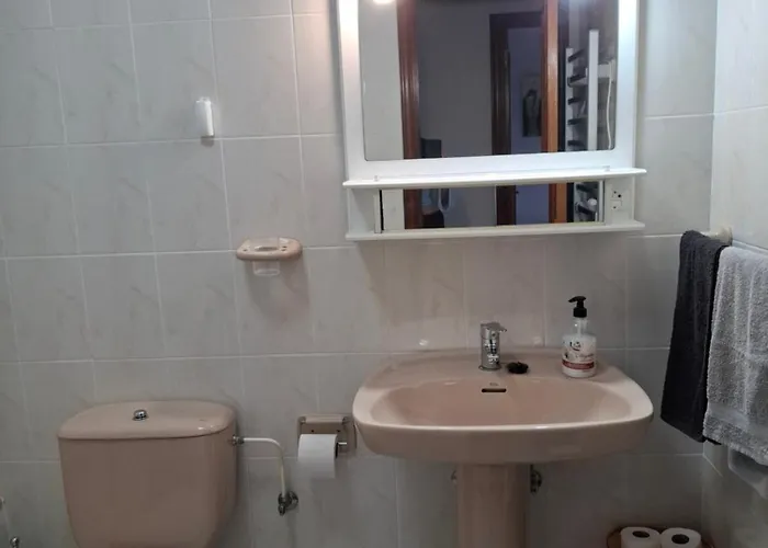 Con Piscina Y Tenis - Palace